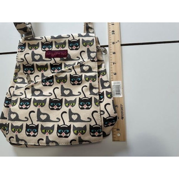 Bungalow 360 Cat Pattern Crossbody Bag - Cream and Black - Picture 11 of 15